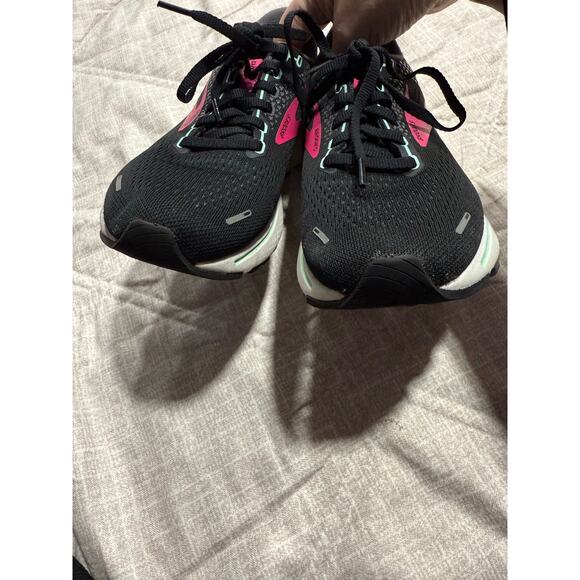 Brooks Ghost 14 Sneakers Runnings Shoes Womens Sz 7.5 M Black Pink 1203561B013 - Picture 7 of 9